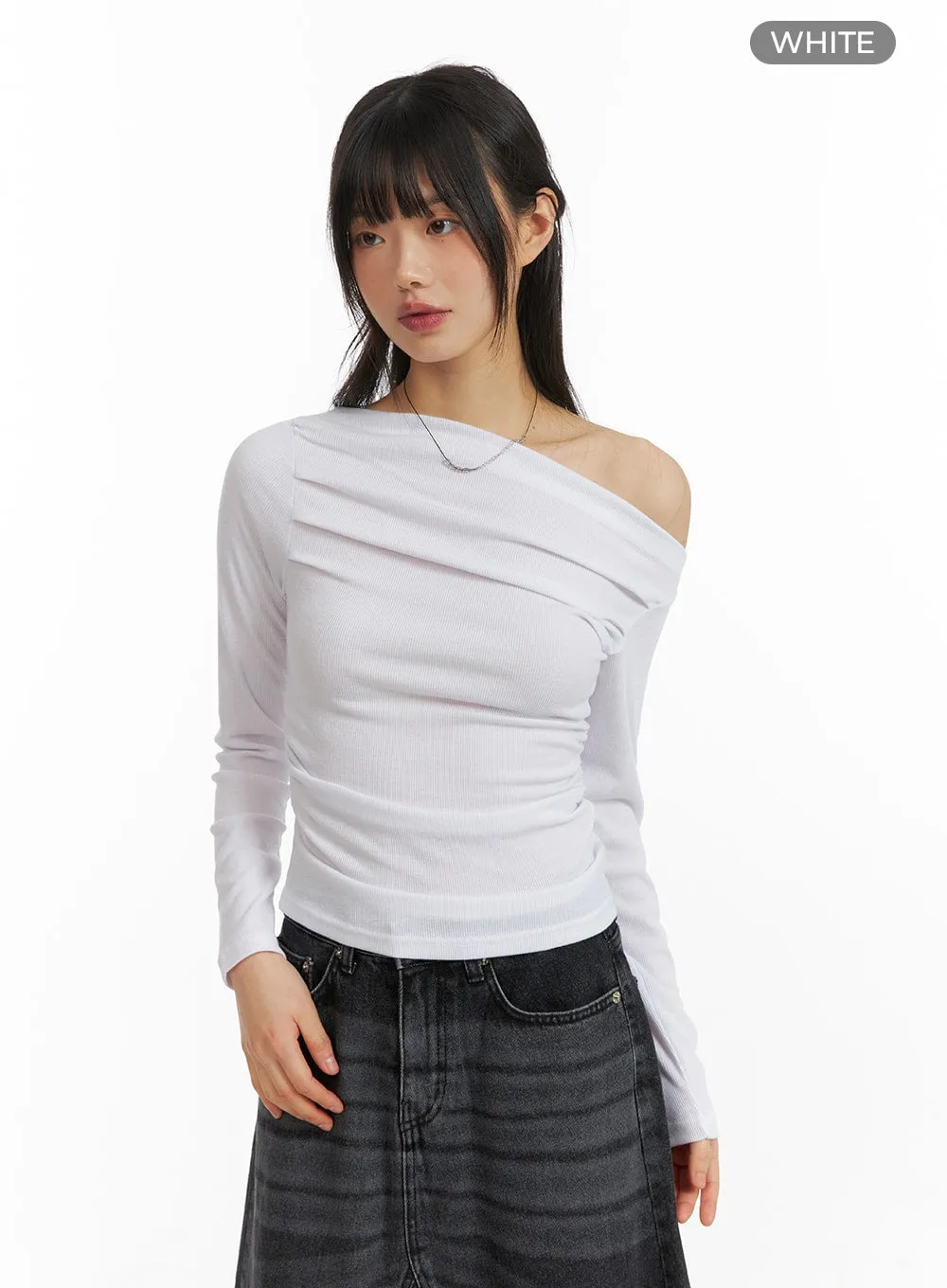 Asymmetrical Ruched Top CM413