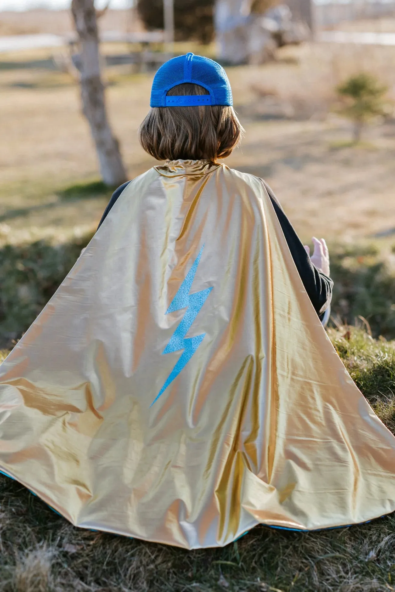 Blue Lightning Holographic Cape | Great Pretenders