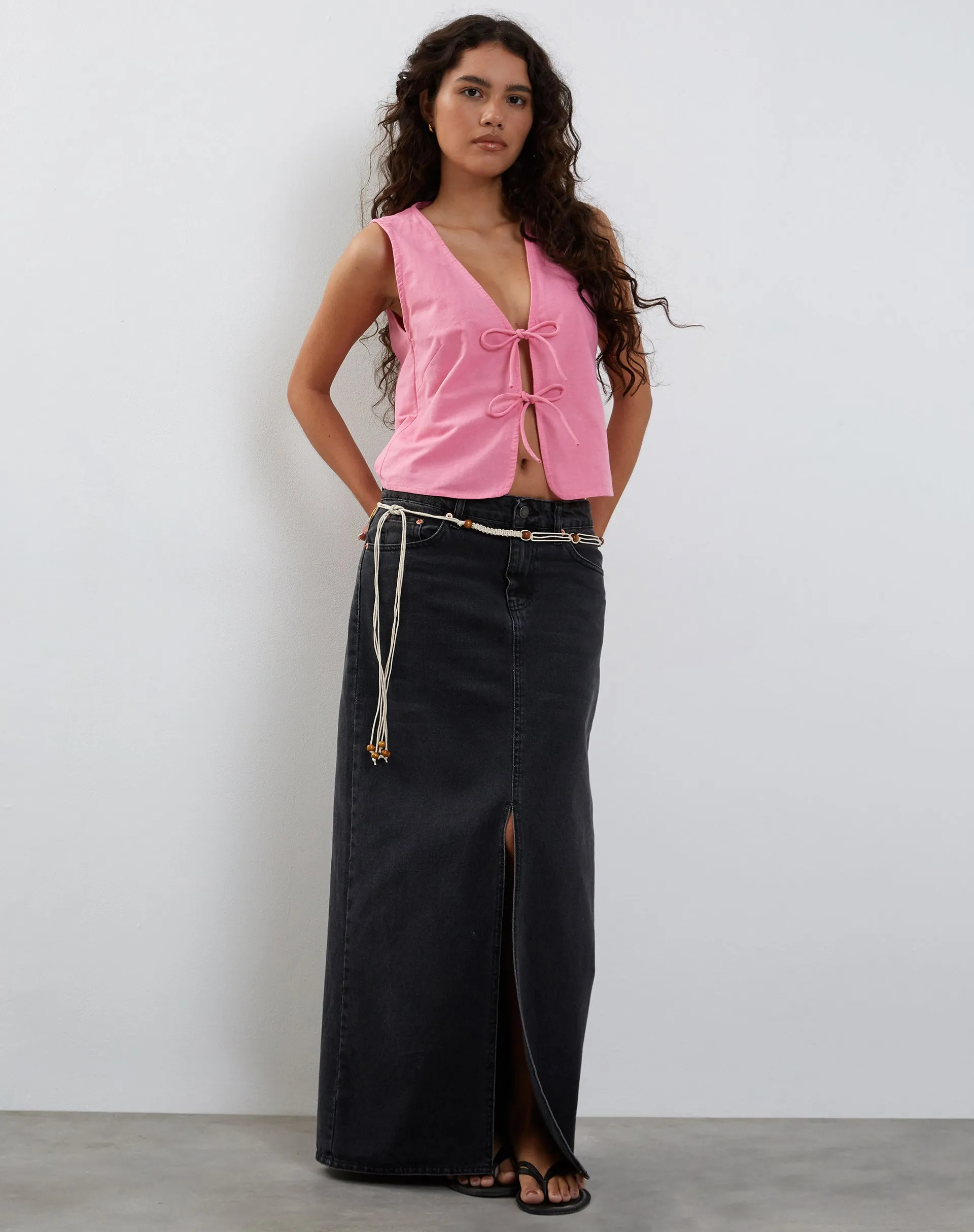 Kayve Tie Front Top in Bubblegum Pink