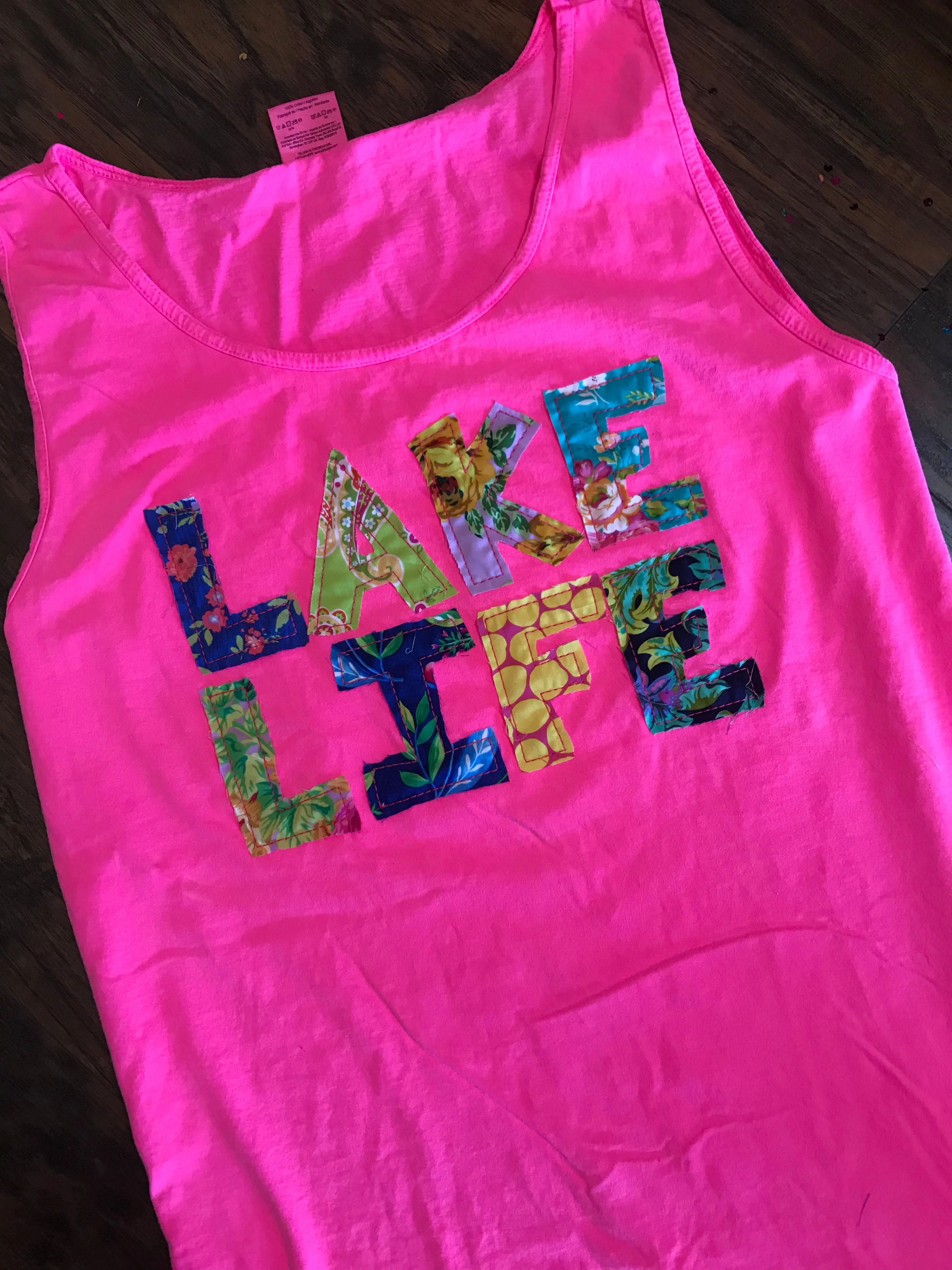 LAKE LIFE Tank Top - Comfort Colors