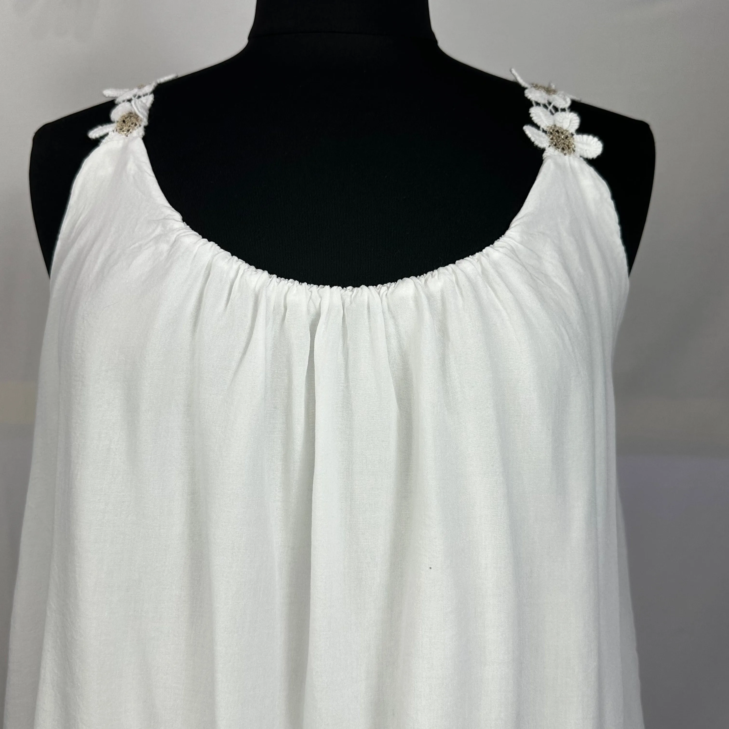 Layered Italian Blouse With Floral Straps Sleeveless Top