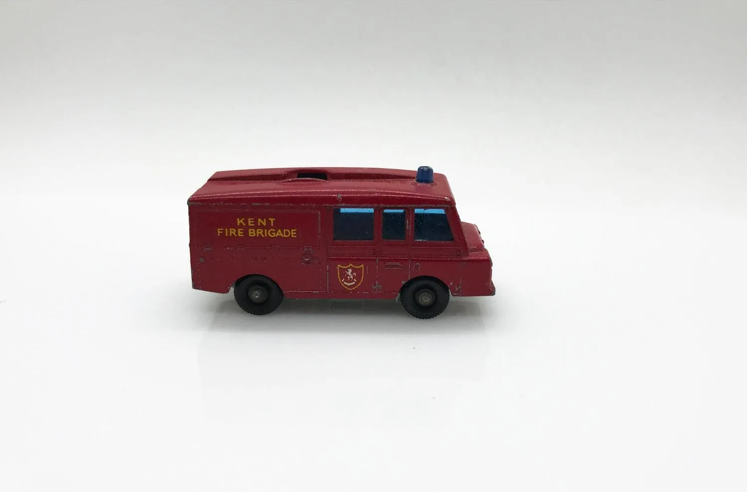 Matchbox Lesney Land Rover Fire Truck No. 57 (1966-70)