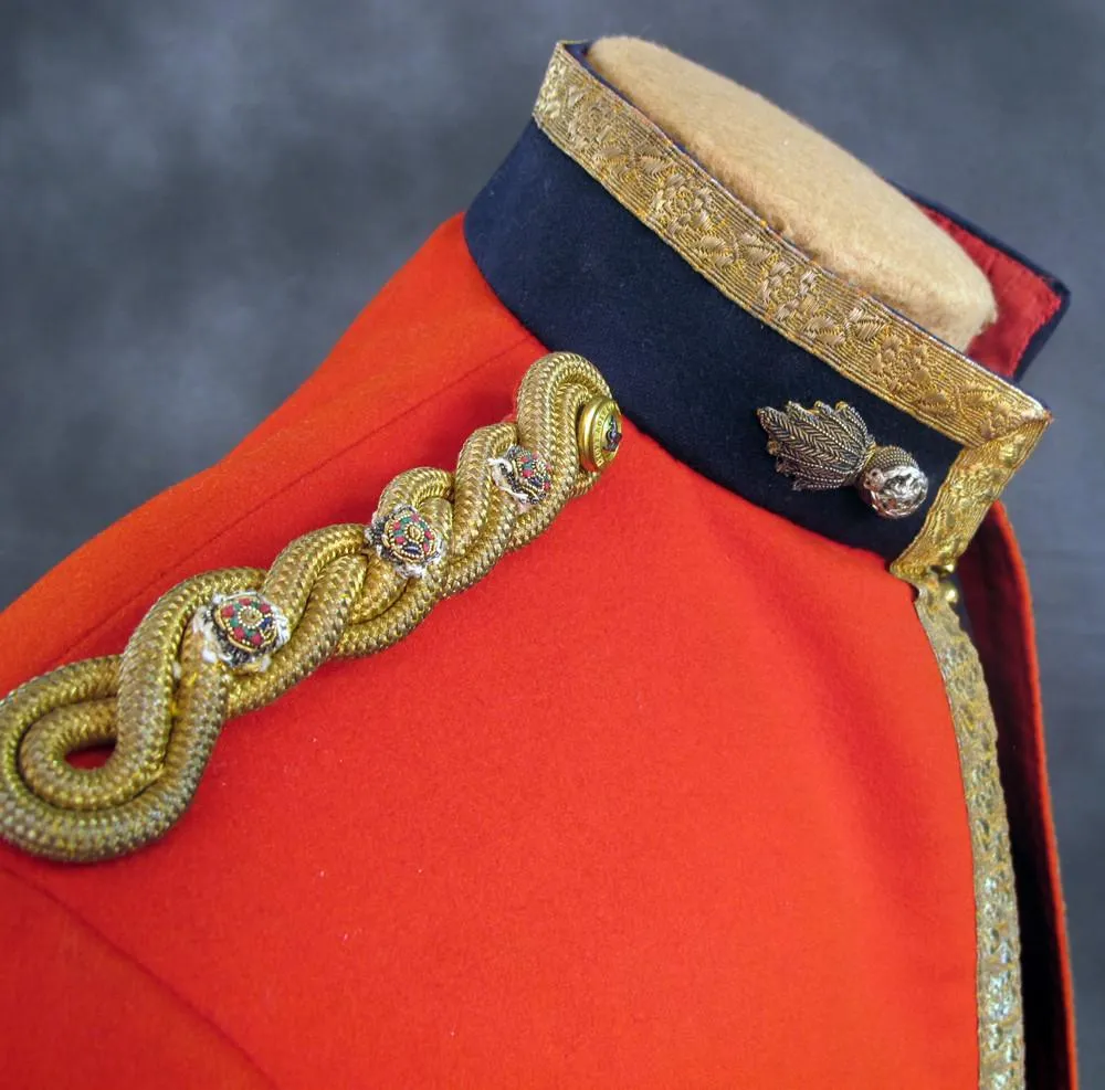 Original British Paratrooper Captain Evening Dress Uniform- Royal Warwickshire