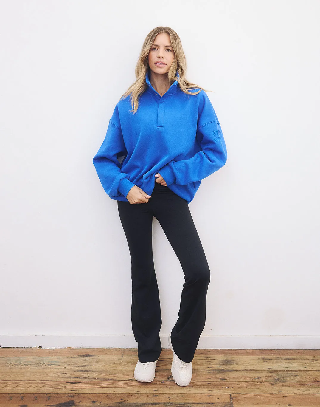 Snap Collar Sierra Sweatshirt in Azure Blue