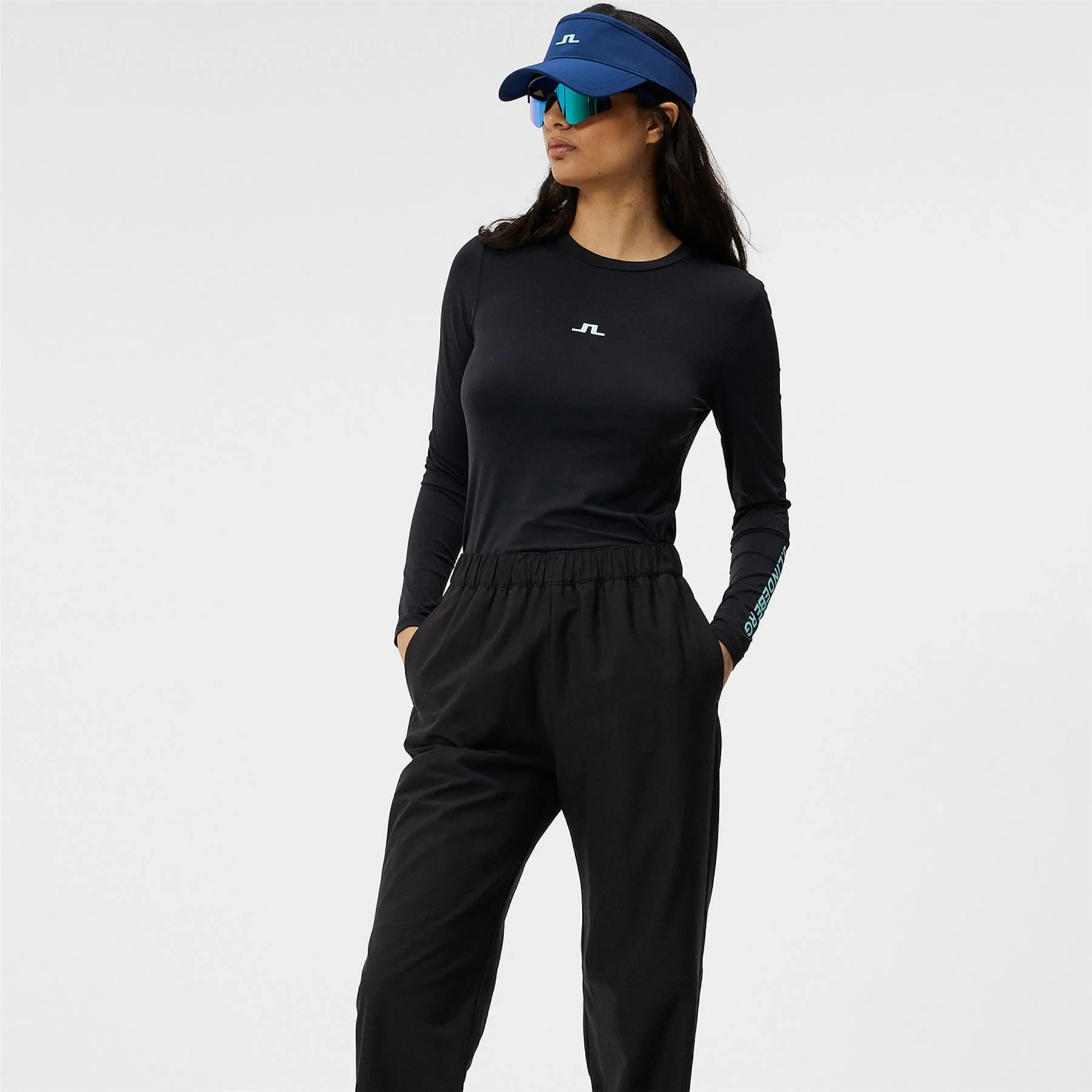 Womens Tekla Slim Fit Crewneck Base Layer Black - SS24