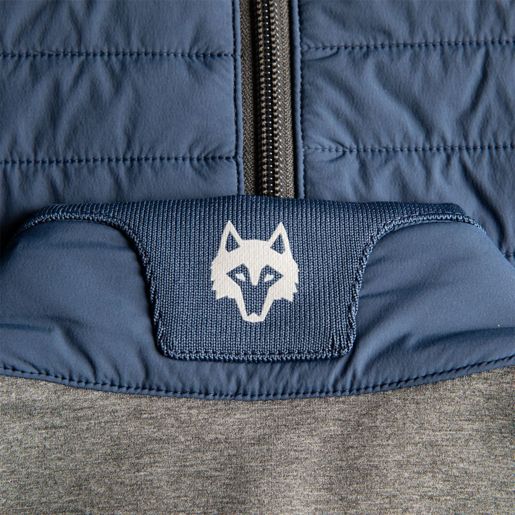 Yukon Hybrid Jacket Sea - AW23